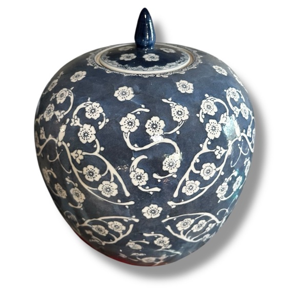 Vintage 10” Grandmillennial Cherry Blossom Ginger Jar | Blue & White Ceramic Jar - Picture 3 of 9